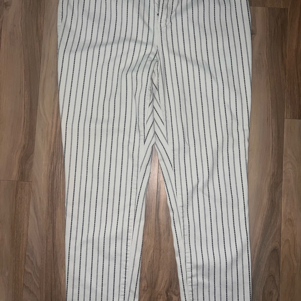 Chico's Monochrome Striped Slim pants